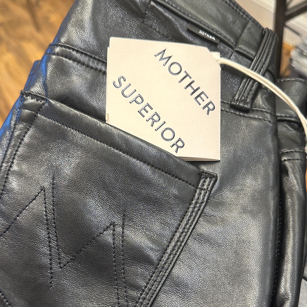 MOTHER “the smarty pants skimp” Superior Black leather pants. NWT